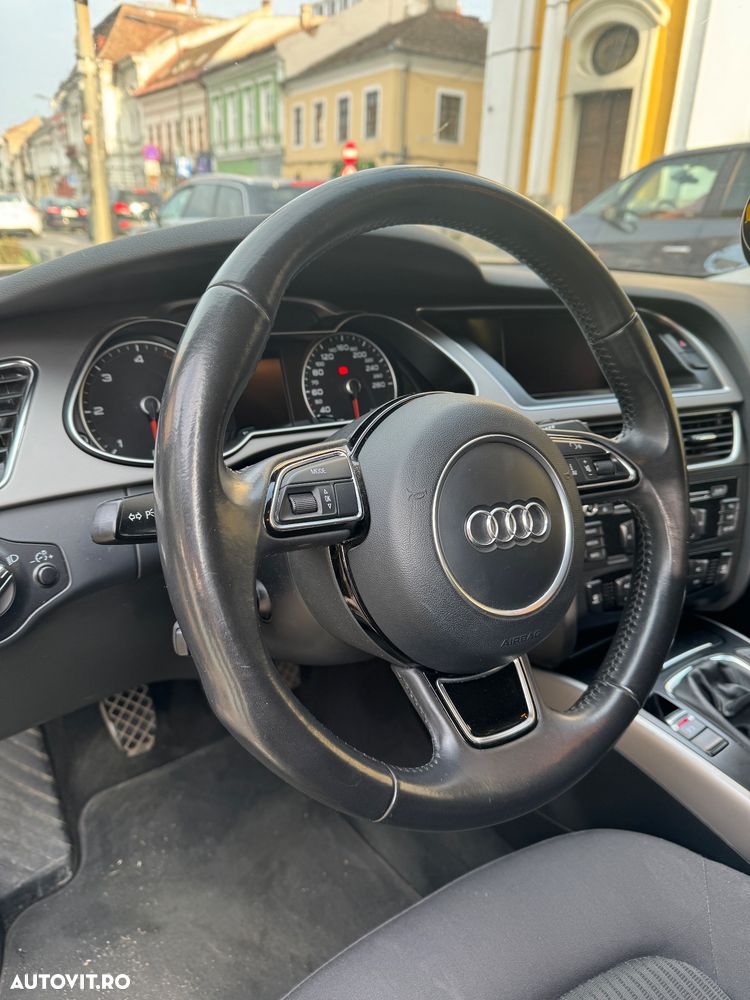 Audi A4 Limuzina 2.0 TDI - 6