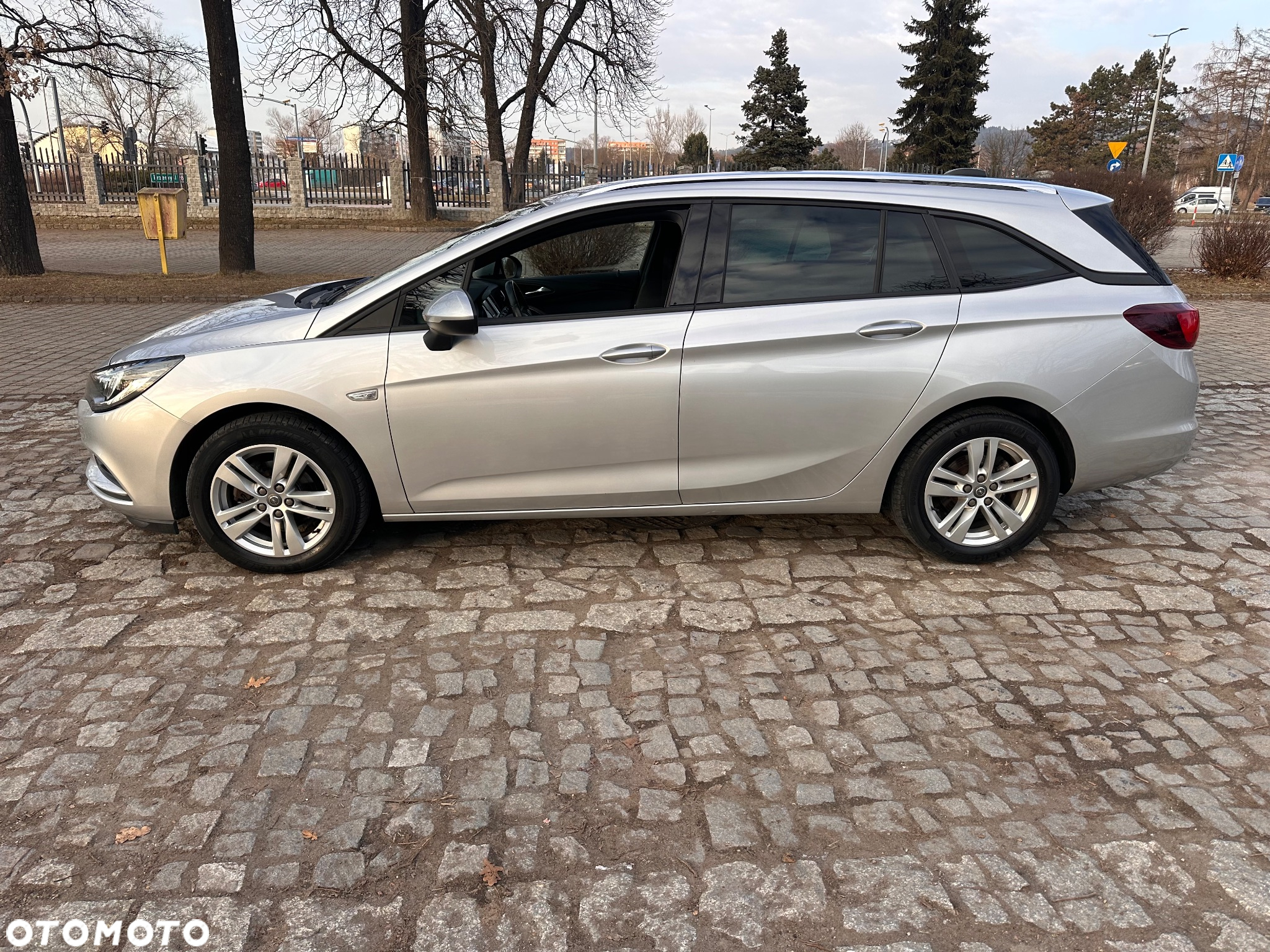Opel Astra 1.4 Turbo Edition - 38