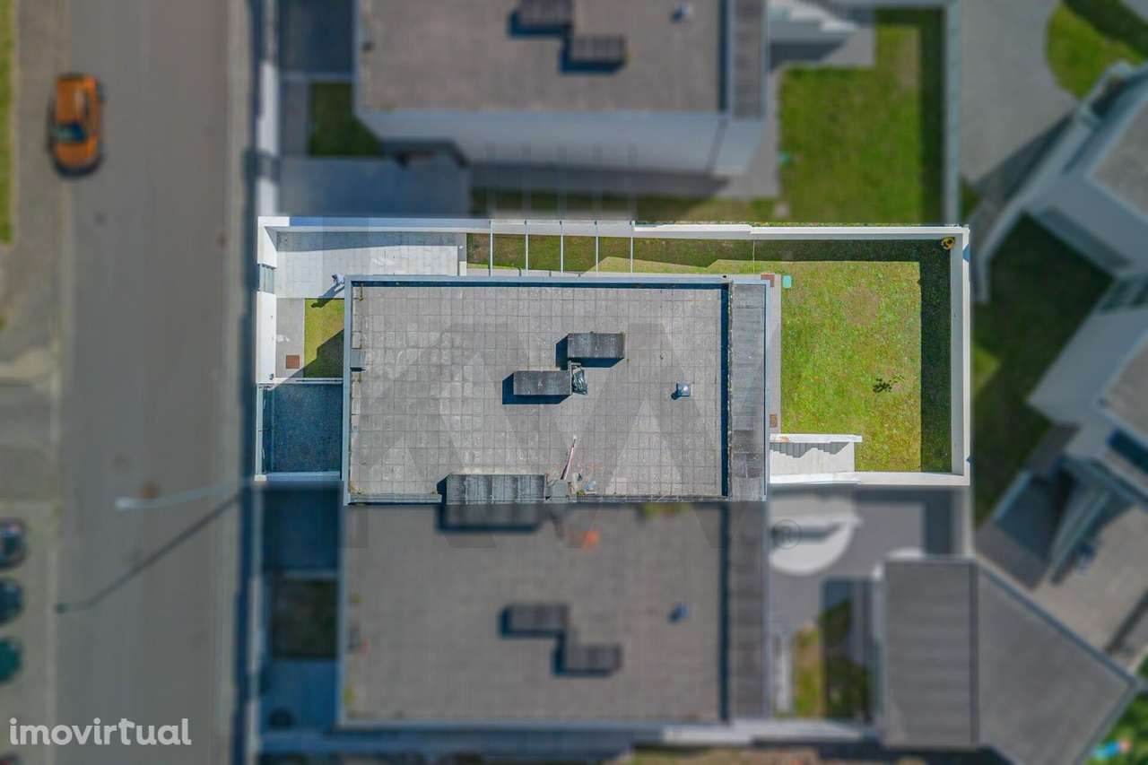 Exclusiva Moradia T3 Nova no Centro de Santa Maria da Feira ! - Grande imagem: 3/31