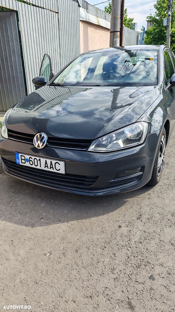 Volkswagen Golf 1.2 TSI BMT Comfortline - 1