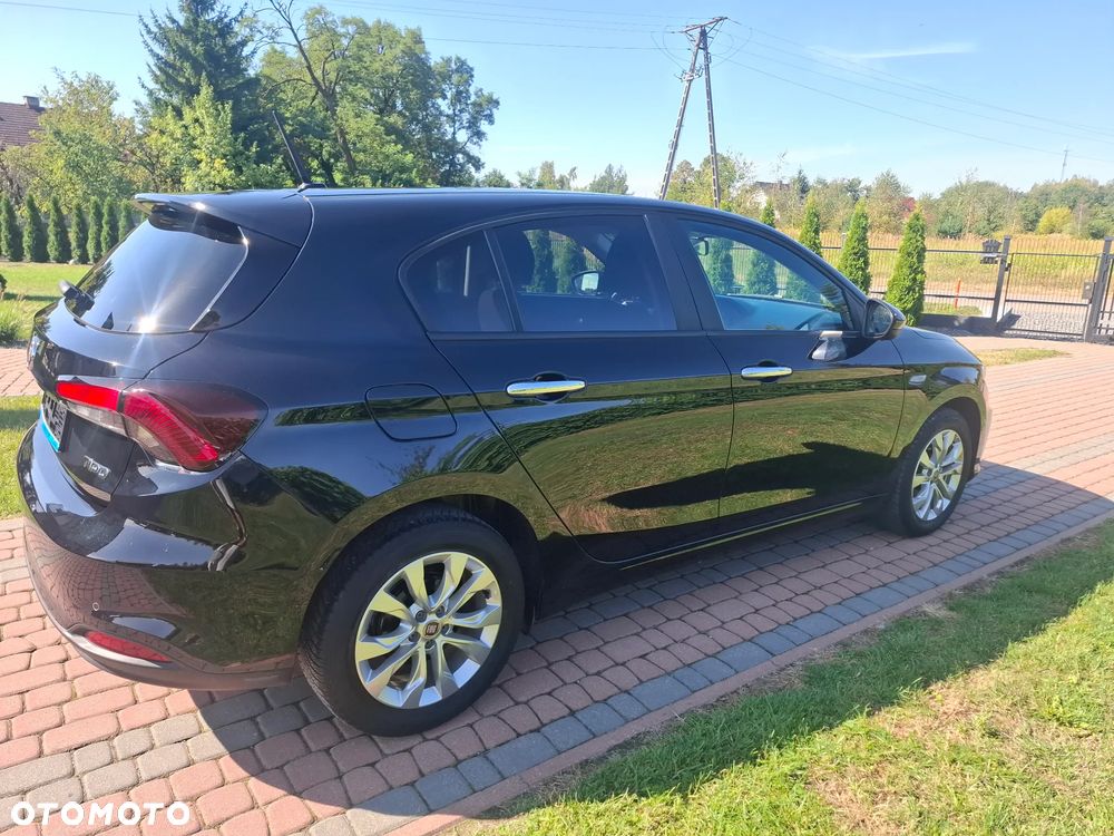 Fiat Tipo 1.4 16v Easy - 12