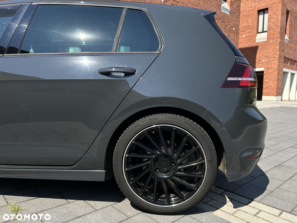 Volkswagen Golf 1.2 TSI BlueMotion Technology DSG Cup - 28