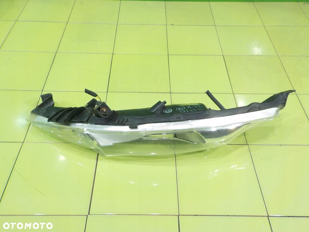 NISSAN JUKE F15 I 1.5 DCI 11r 5D lampa prawa przod - 5