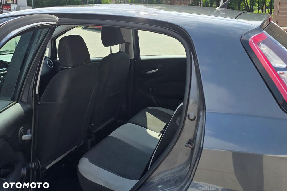 Fiat Punto 1.4 Easy Pakiet Easy Plus S&S - 6