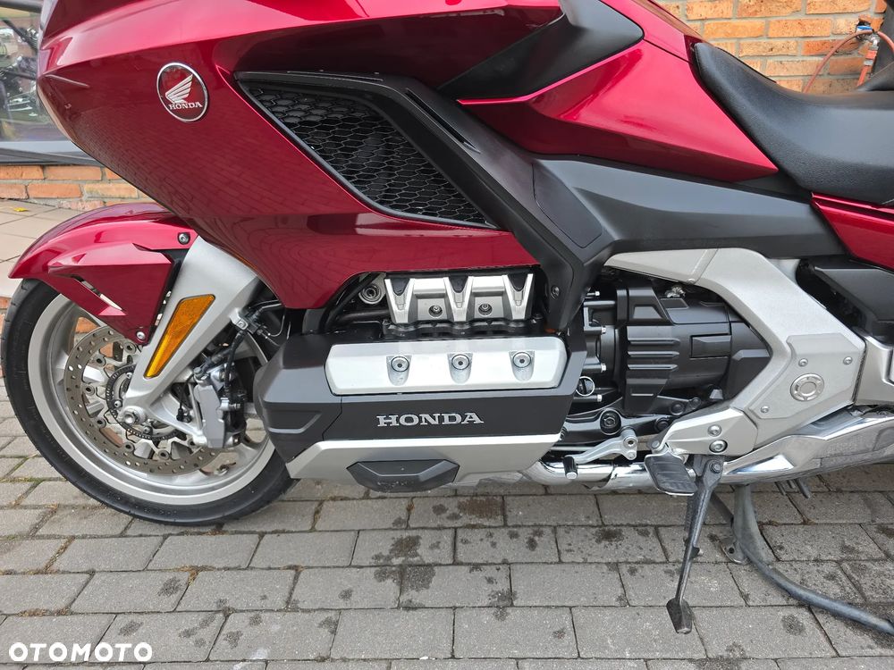 Honda GL - 23