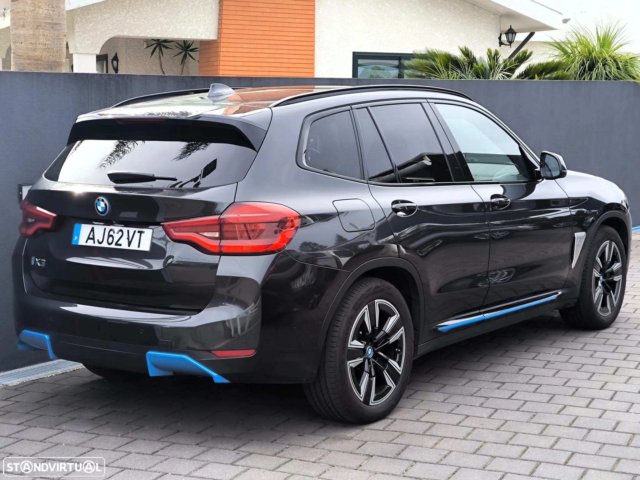 BMW iX3 Inspiring - 3