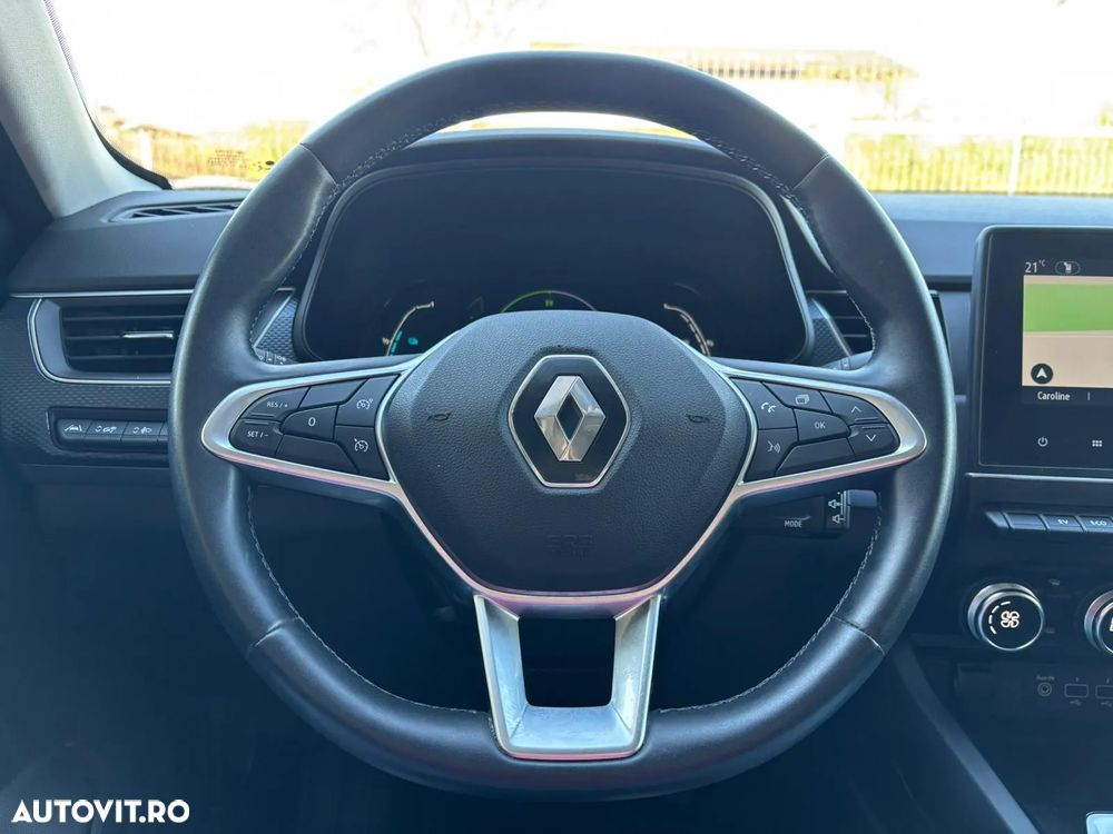Renault Arkana E-TECH 145 Evolution - 30