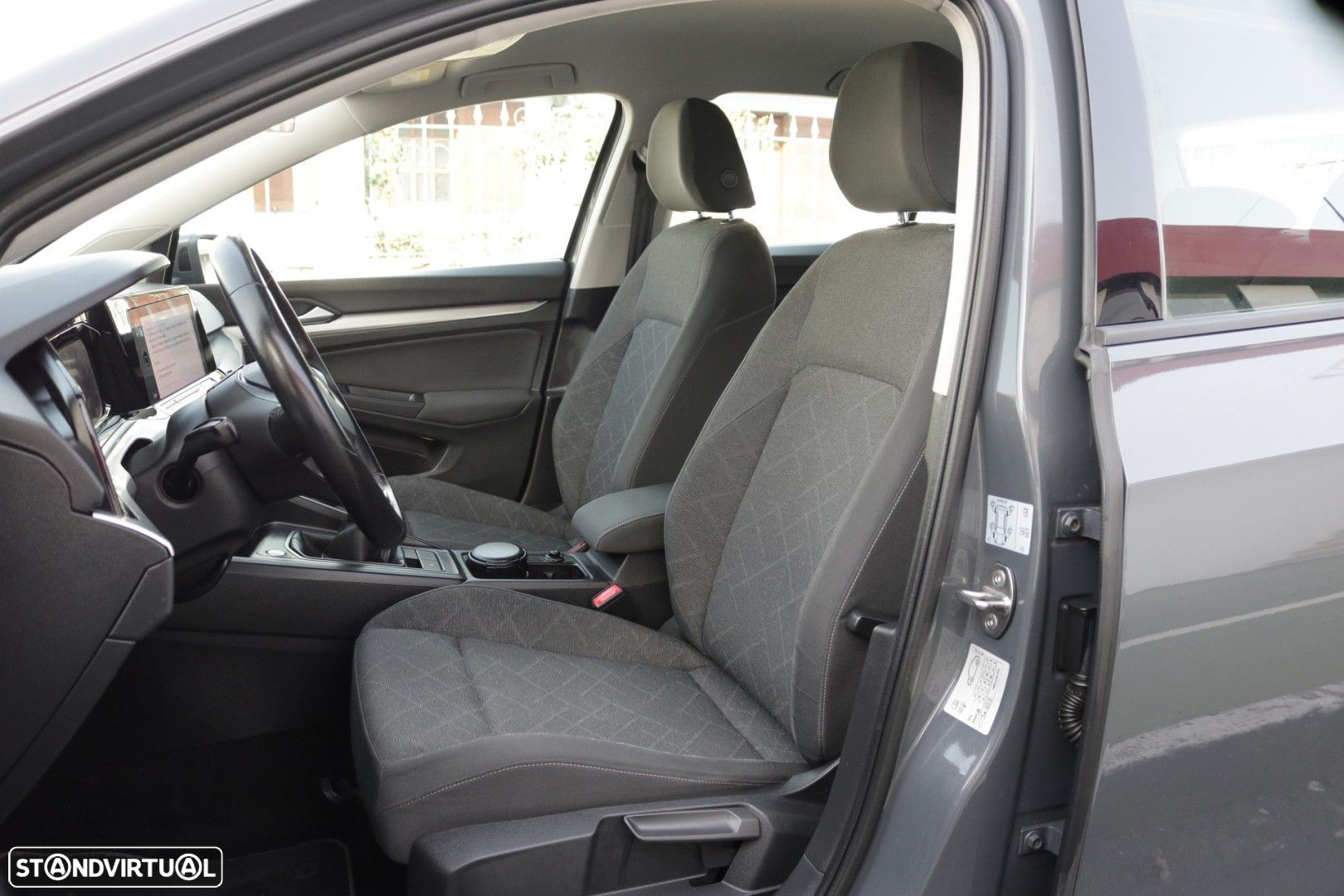 VW Golf 2.0 TDI Life - 18