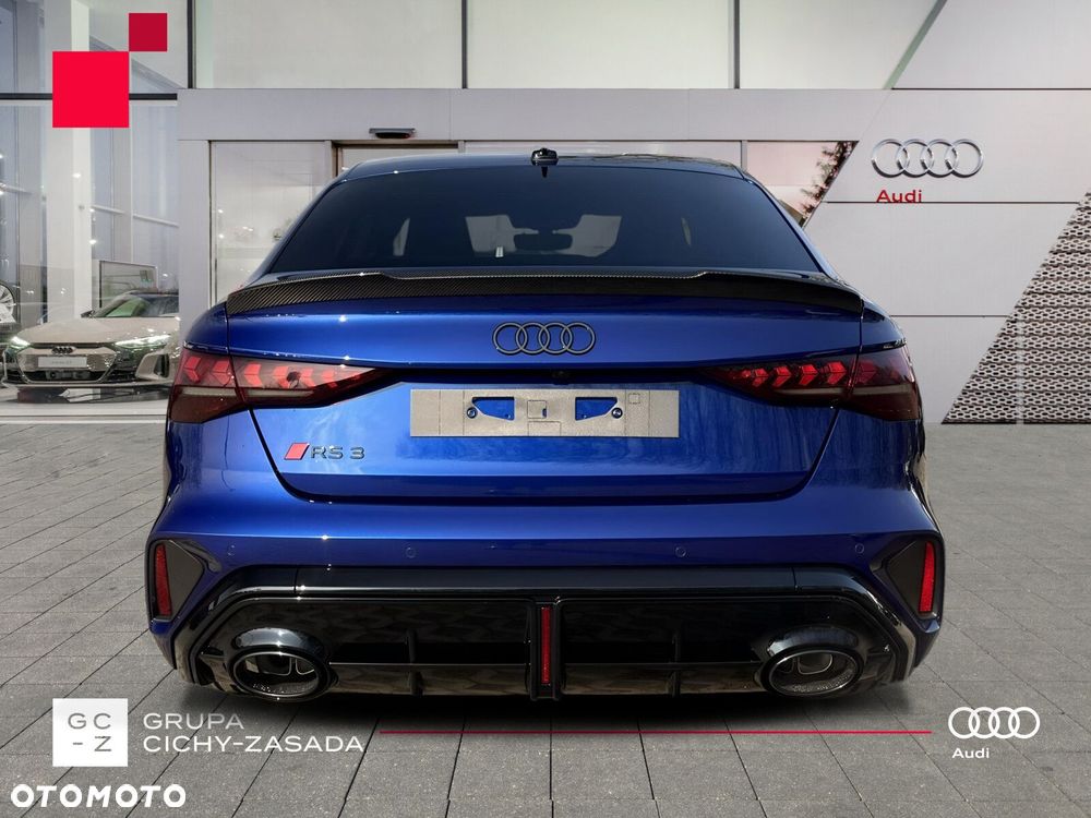 Audi RS3 Limousine - 4
