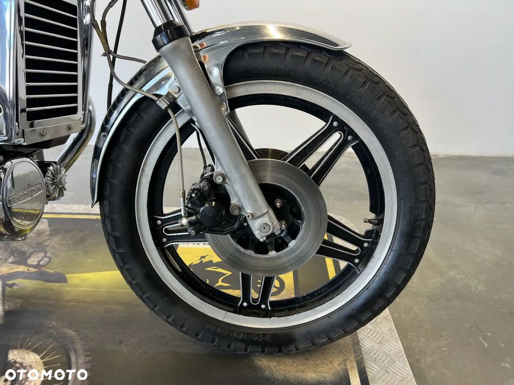 Honda CX - 18