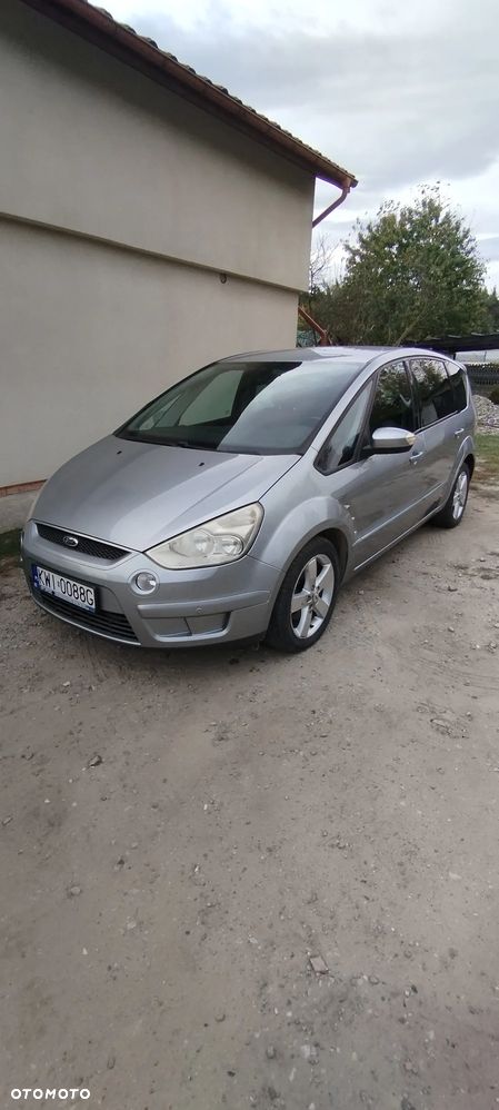 Ford S-Max - 1