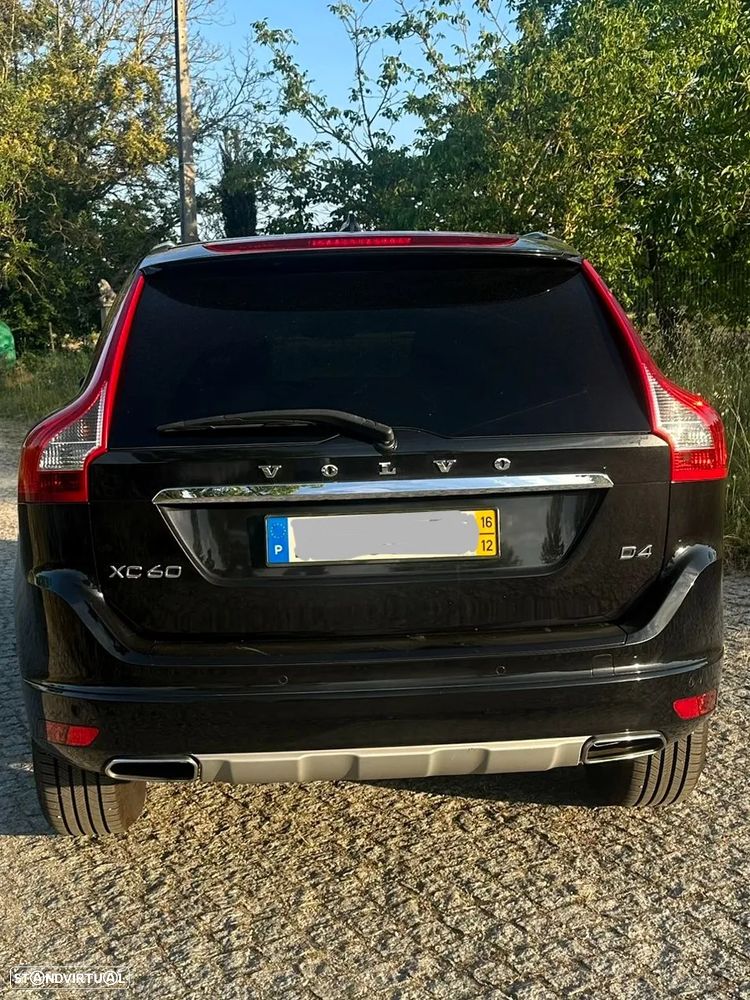Volvo XC 60 2.0 D4 Dynamic Edition - 4