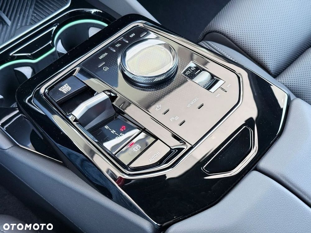 BMW Seria 5 520d xDrive - 19