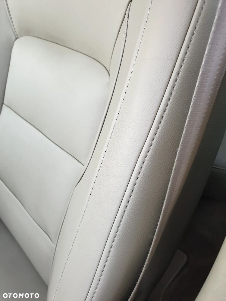 Volvo V70 D4 Geartronic Summum - 23