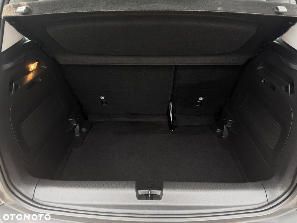 Opel Crossland X - 22