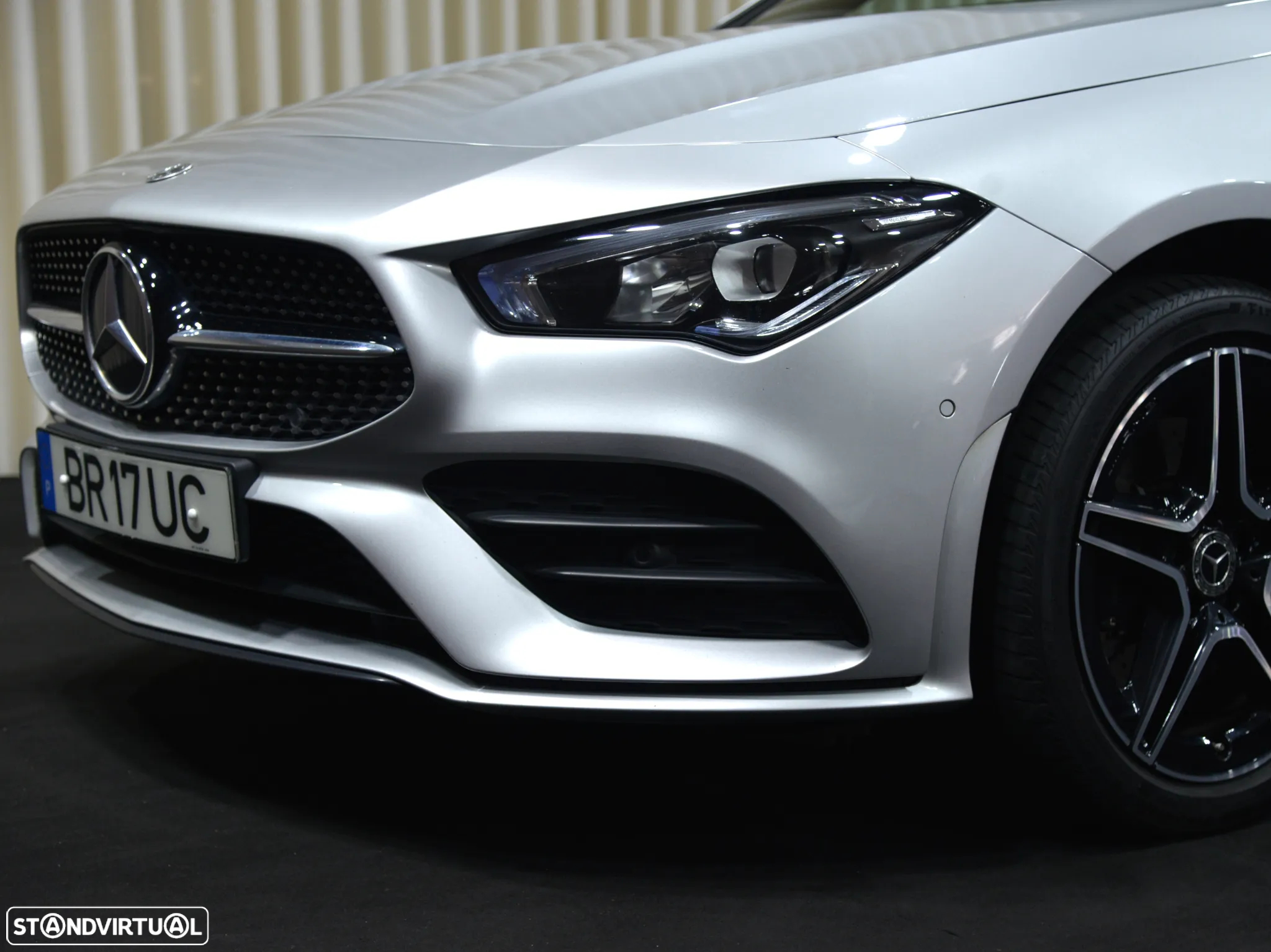 Mercedes-Benz CLA 250 e AMG Line - 11
