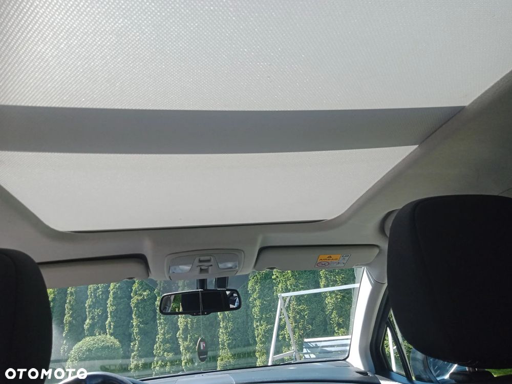 Suzuki SX4 1.6 Comfort Plus - 13