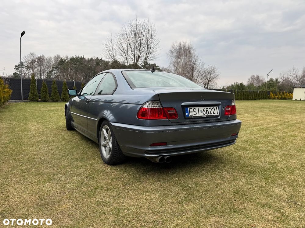 BMW Seria 3 318Ci - 4