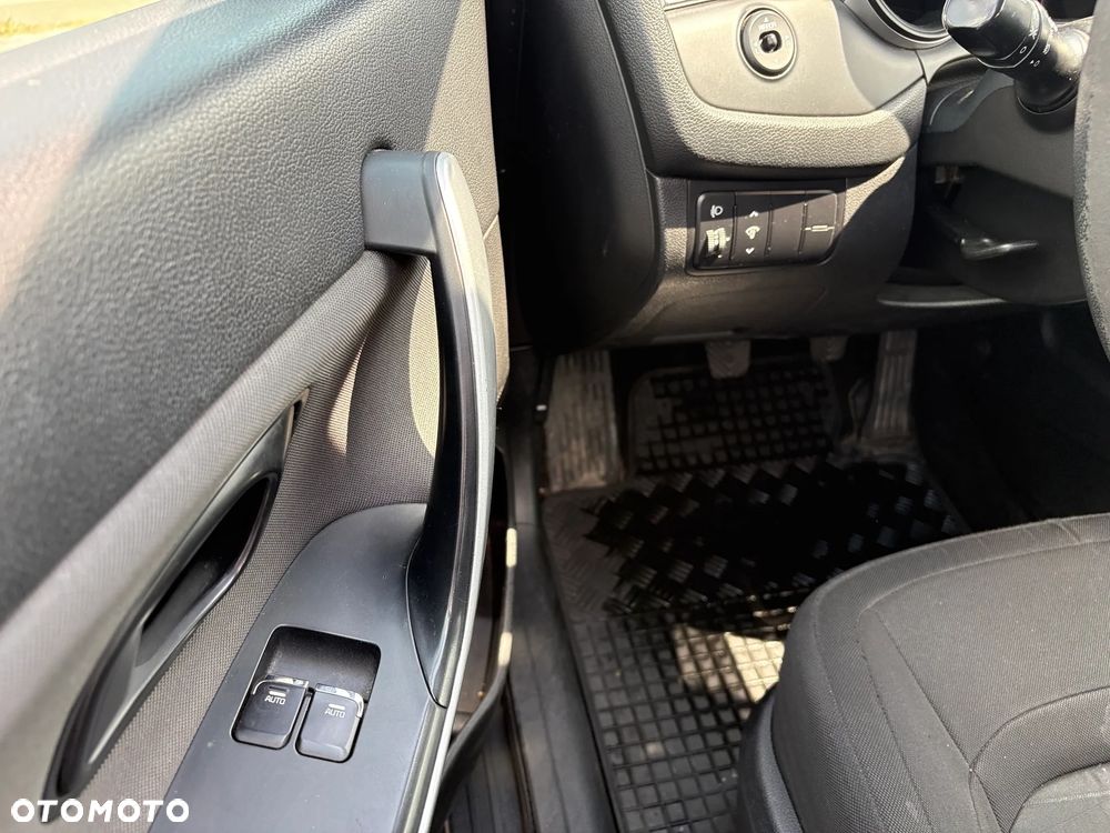 Kia Ceed 1.4 L - 7