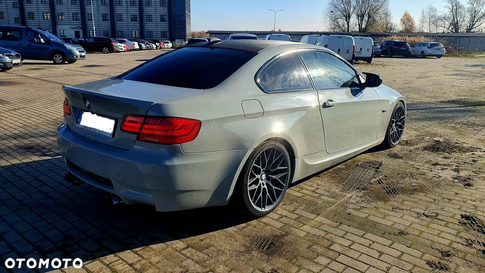 BMW Seria 3 320d M Sport Edition - 2