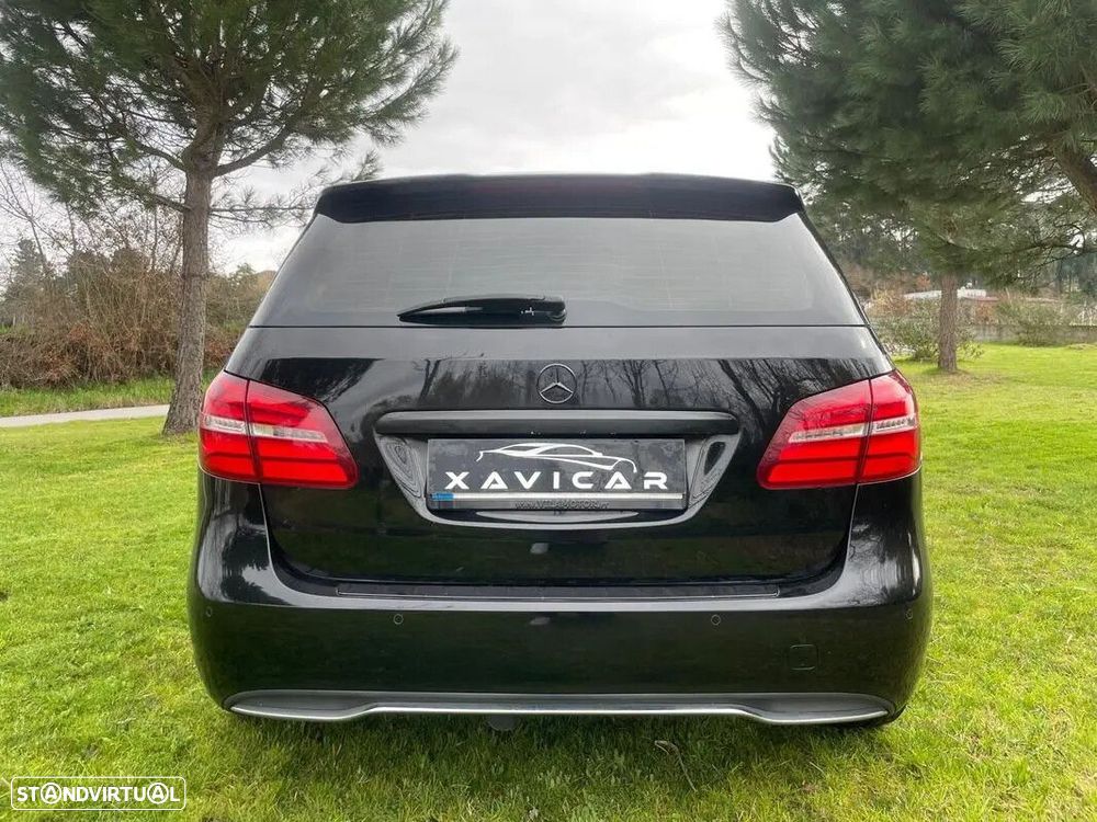 Mercedes-Benz B 180 - 6