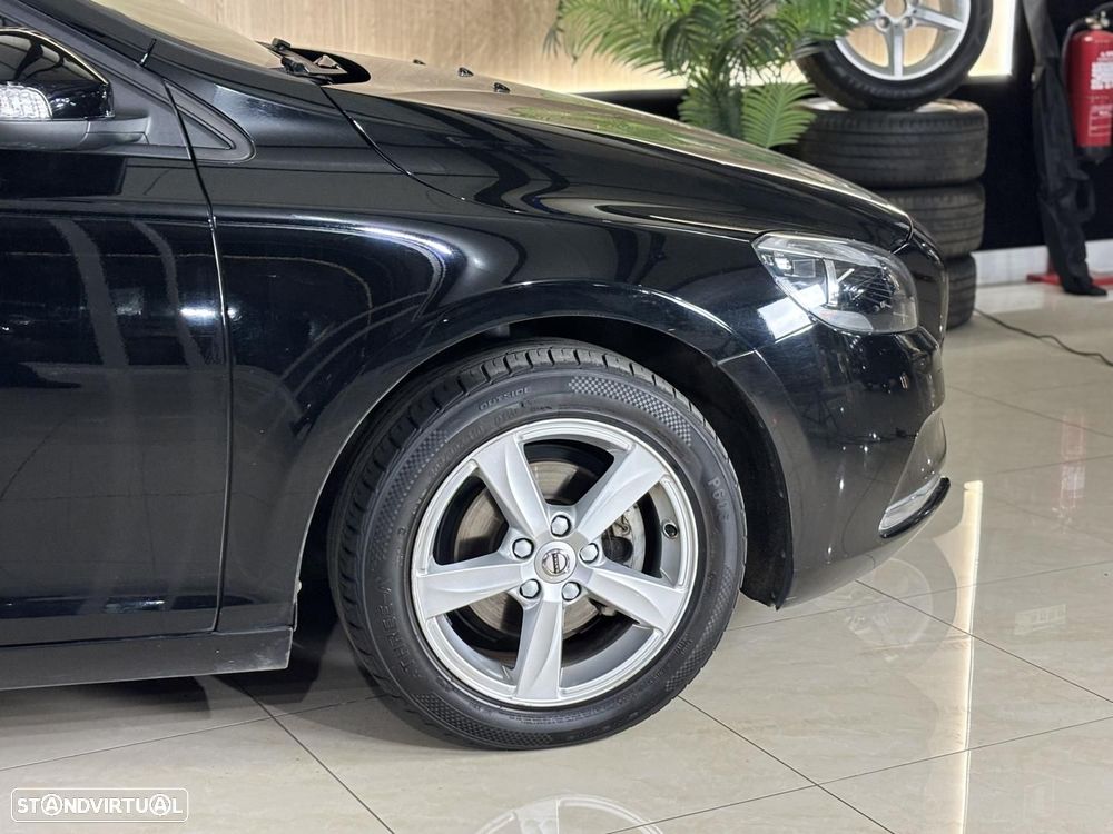 Volvo V40 2.0 D2 Kinetic Eco - 4