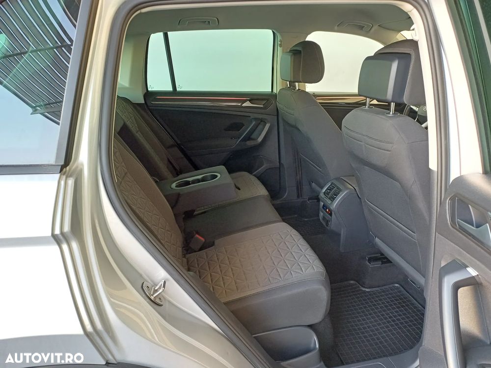 Volkswagen Tiguan 2.0 TDI SCR DSG 4Motion Life - 31