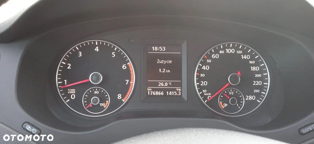 Volkswagen Jetta 1.4 TSI Match - 37