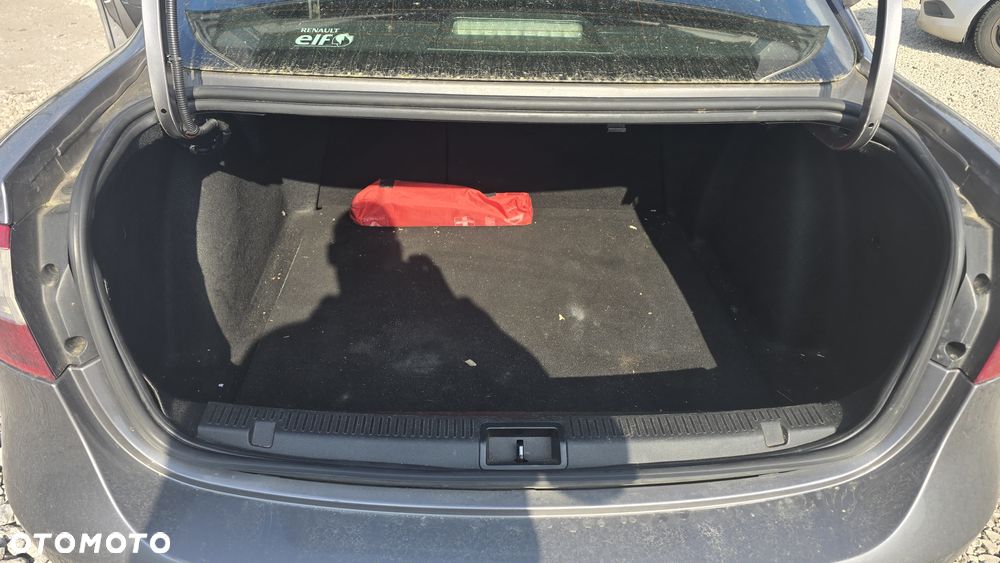 Renault Fluence - 17