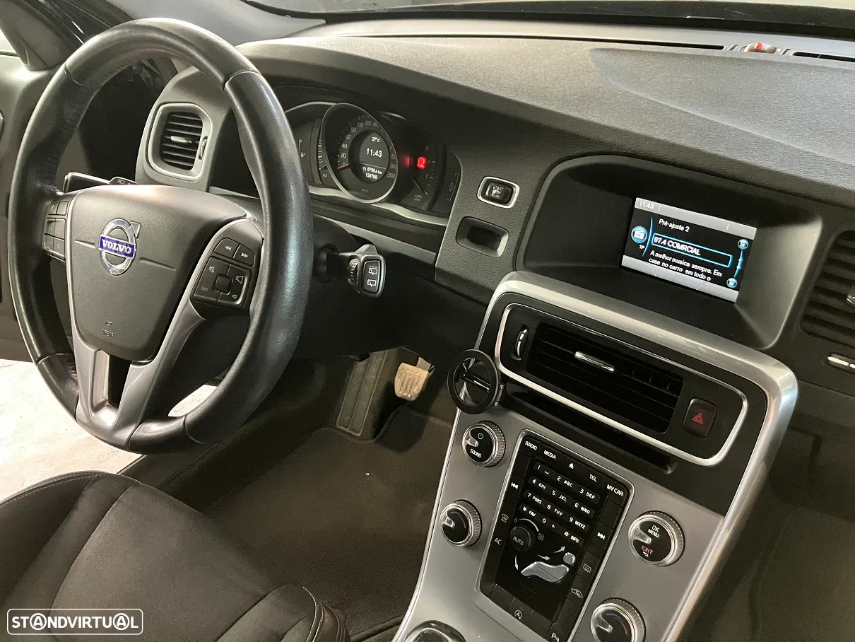 Volvo V60 1.6 D2 Kinetic Eco - 23
