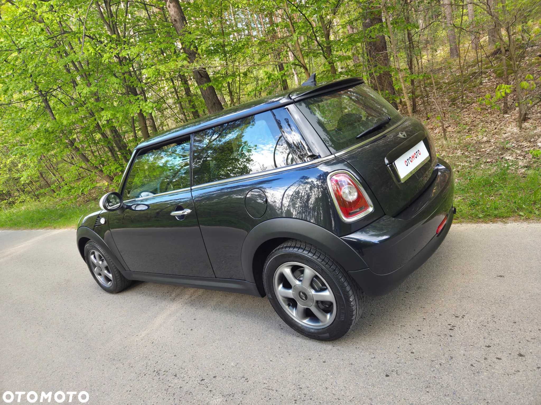 MINI ONE Standard - 8