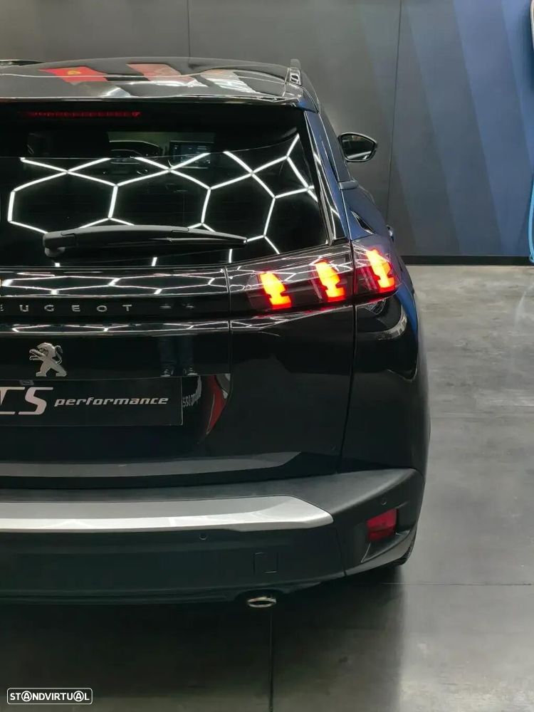 Peugeot 2008 1.5 BlueHDi Allure Pack EAT8 - 20