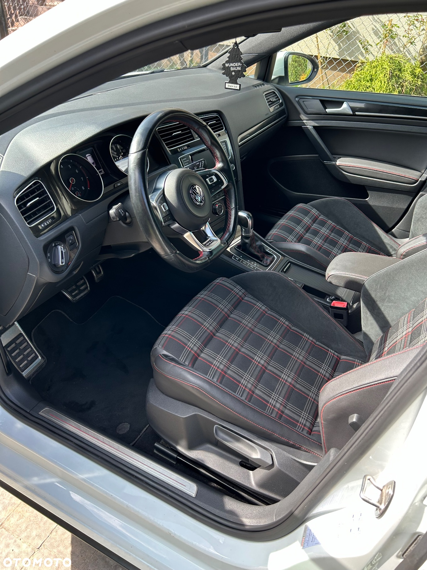 Volkswagen Golf VII 2.0 TSI BMT GTI Performance DSG - 6