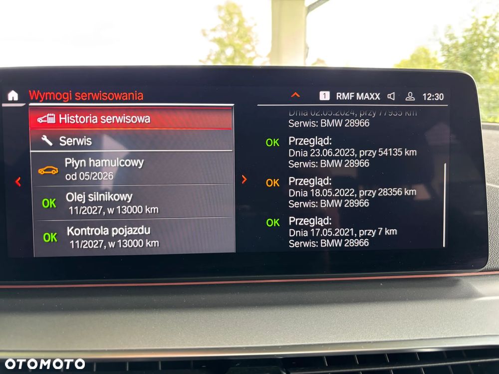 BMW Seria 5 520d xDrive Business Edition - 38