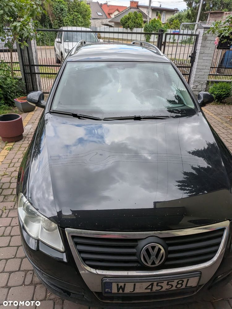 Volkswagen Passat 2.0 TDI Highline R-Style - 11