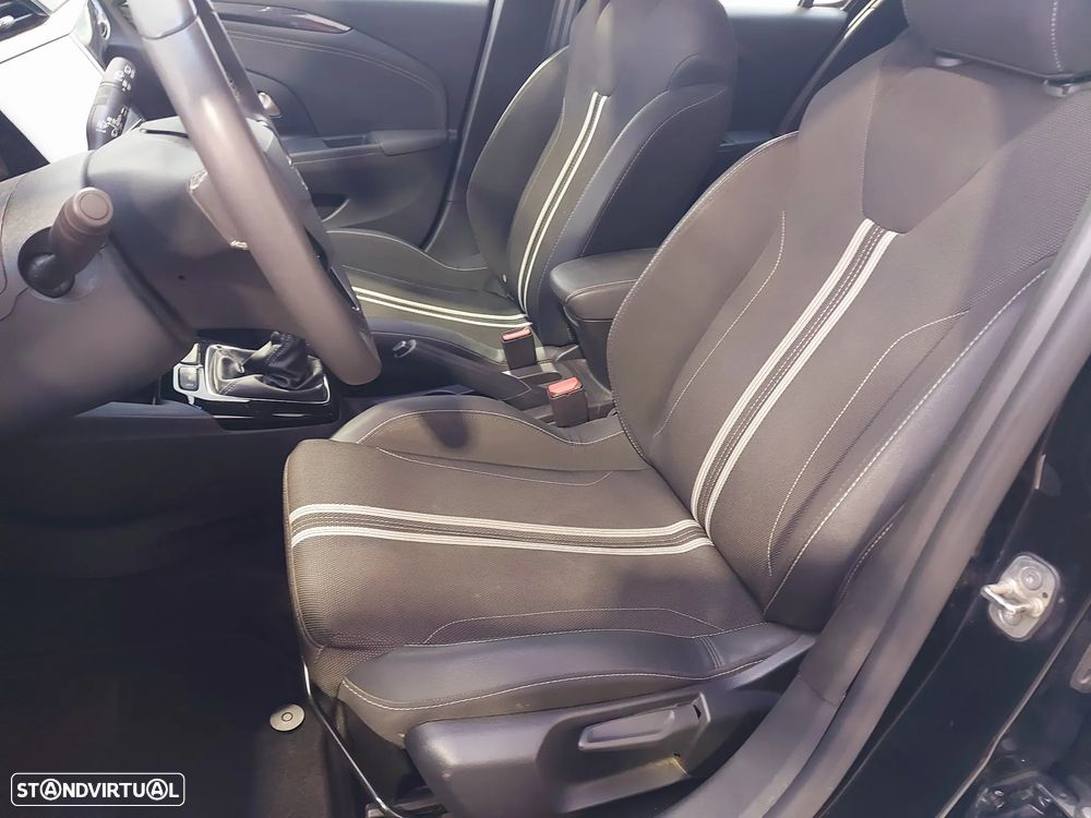 Opel Corsa 1.2 T GS - 11