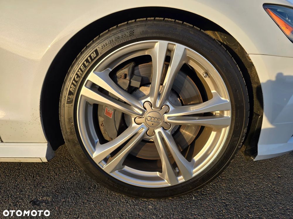 Audi S6 Limousine - 14