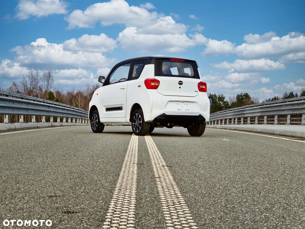Microcar M.GO - 11