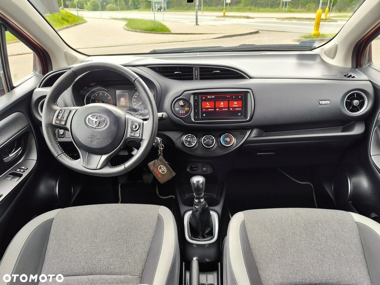 Toyota Yaris - 14