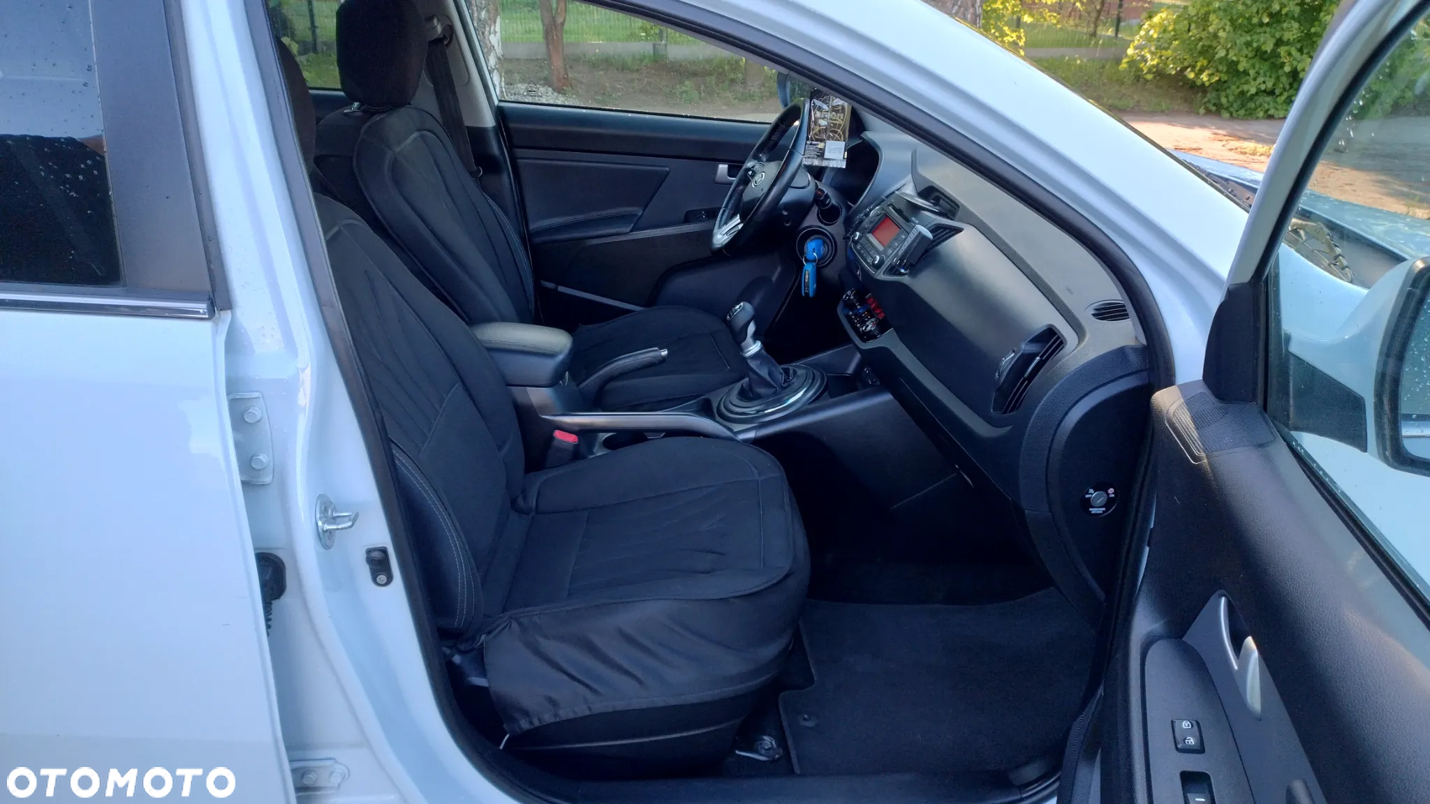 Kia Sportage 1.7 CRDI 2WD Dream-Team Edition - 23