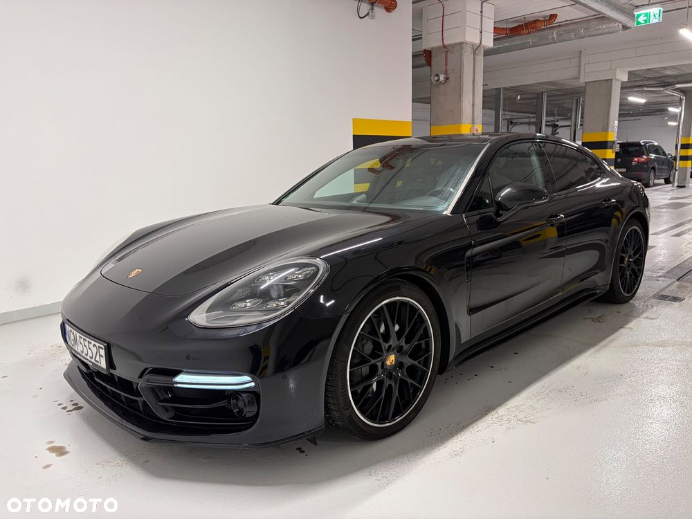 Porsche Panamera - 3