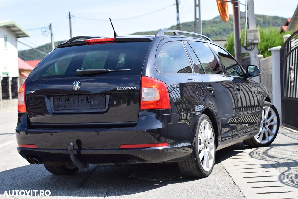 Skoda Octavia 2.0 TDI DPF DSG RS - 5