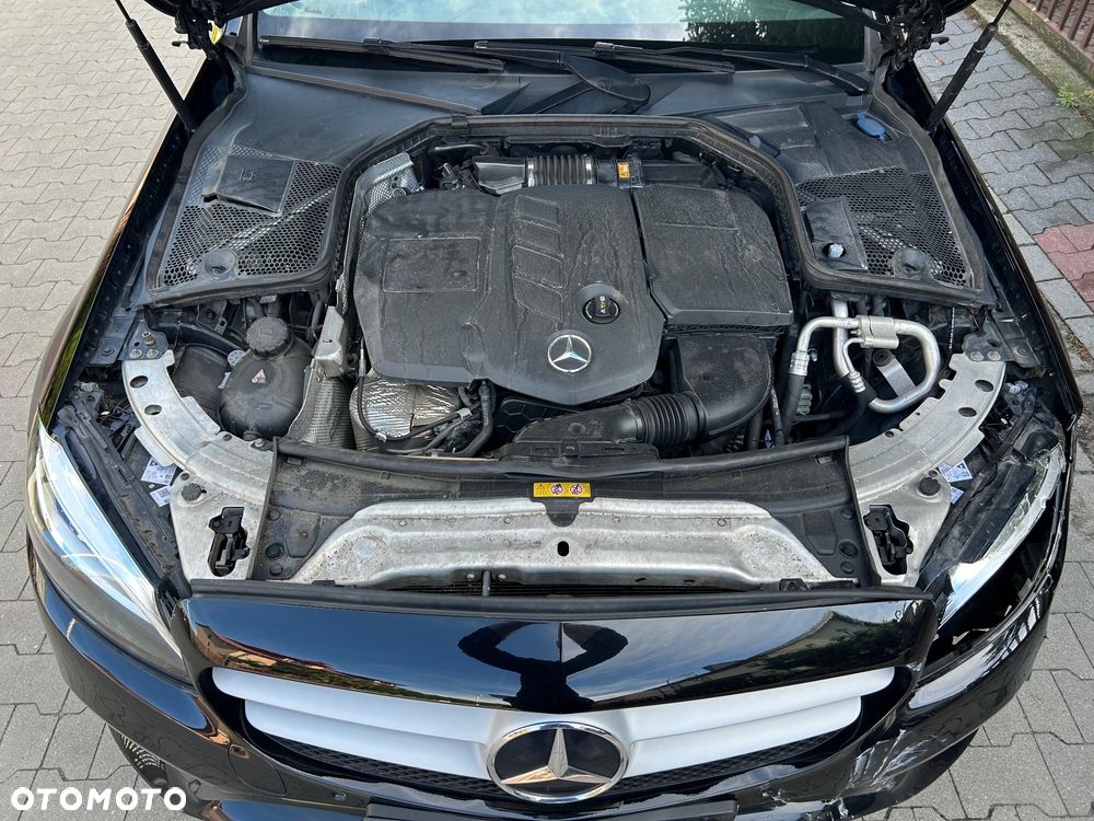 Mercedes-Benz Klasa C 220 d 9G-TRONIC - 14