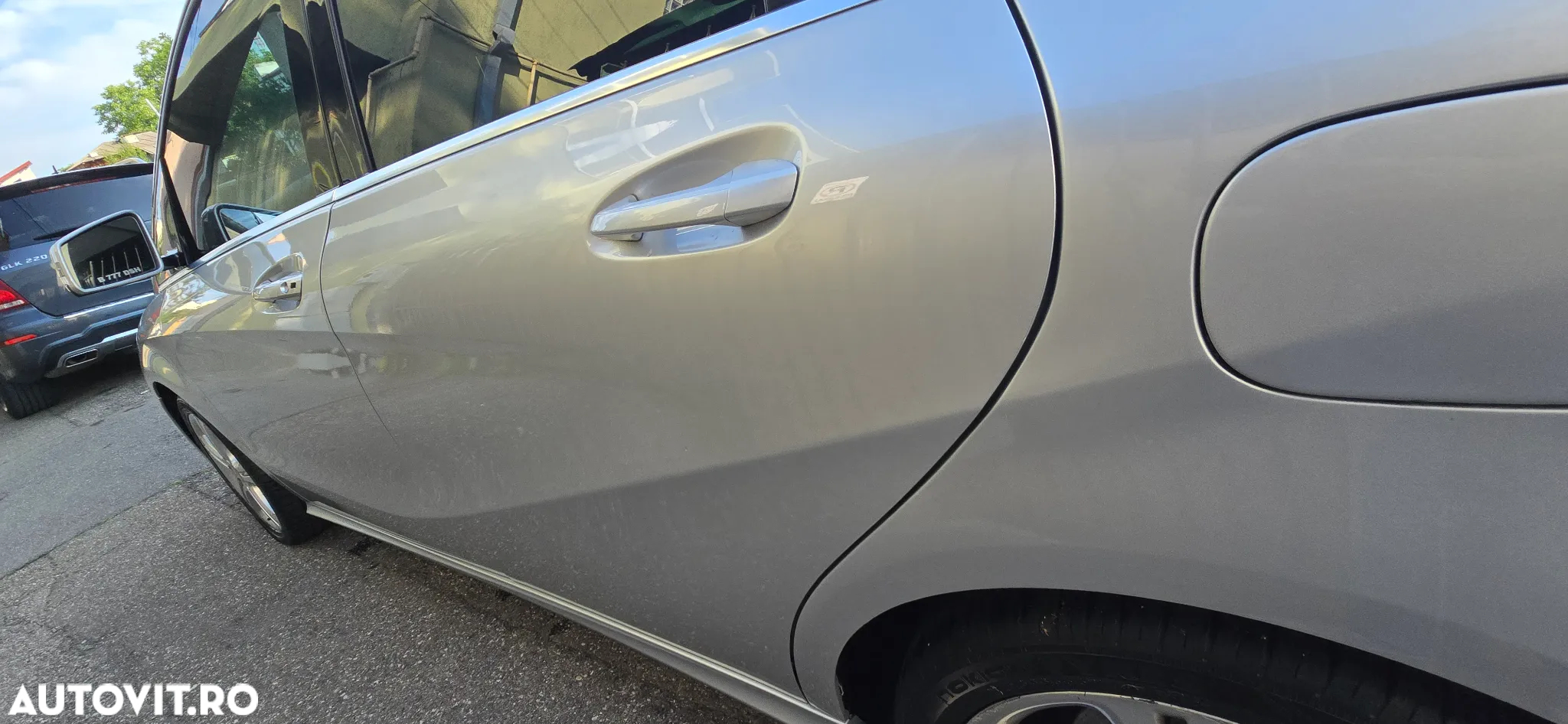 Mercedes-Benz B - 5