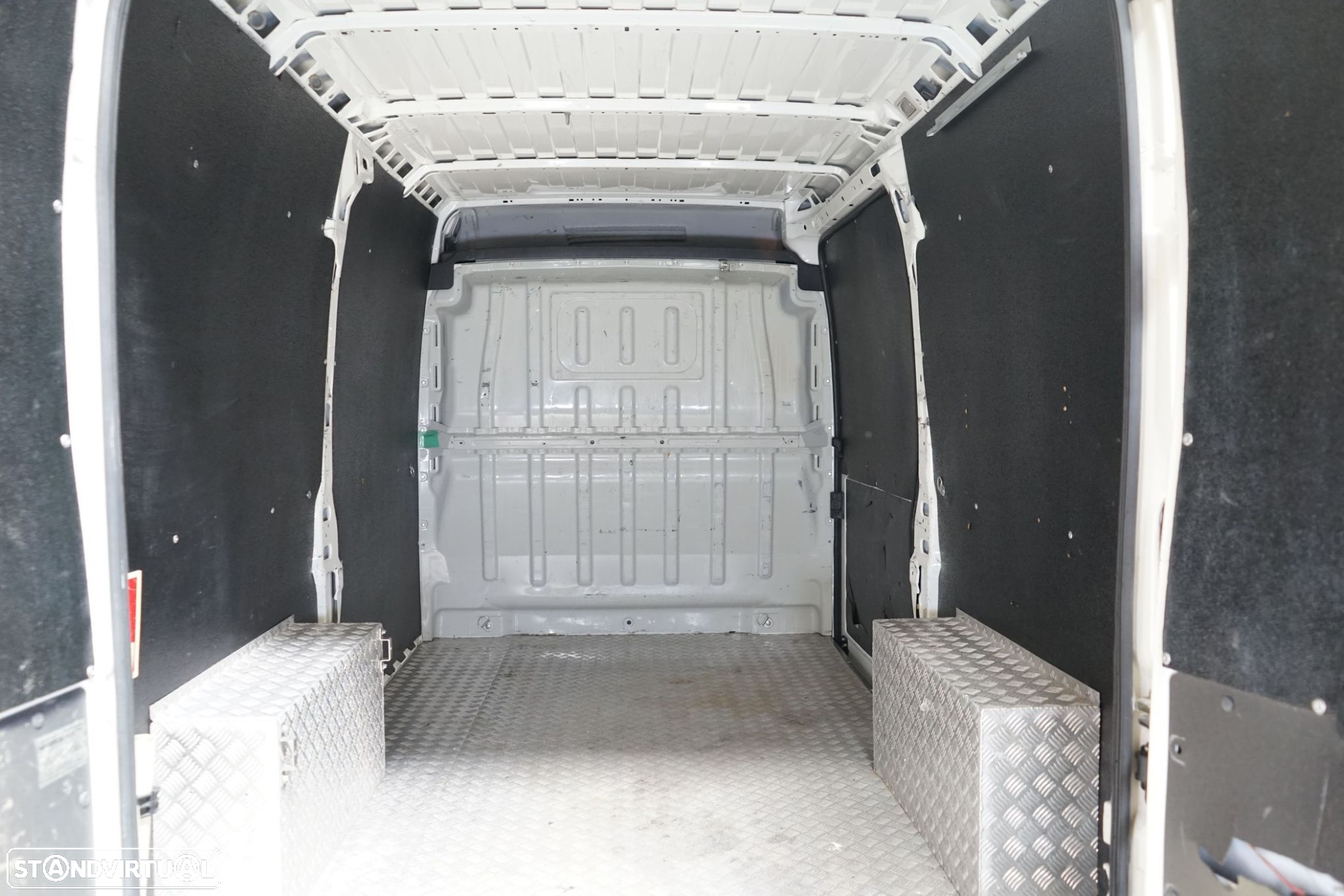 Peugeot Boxer 2.0 BlueHDi 330 L1H1 - 16