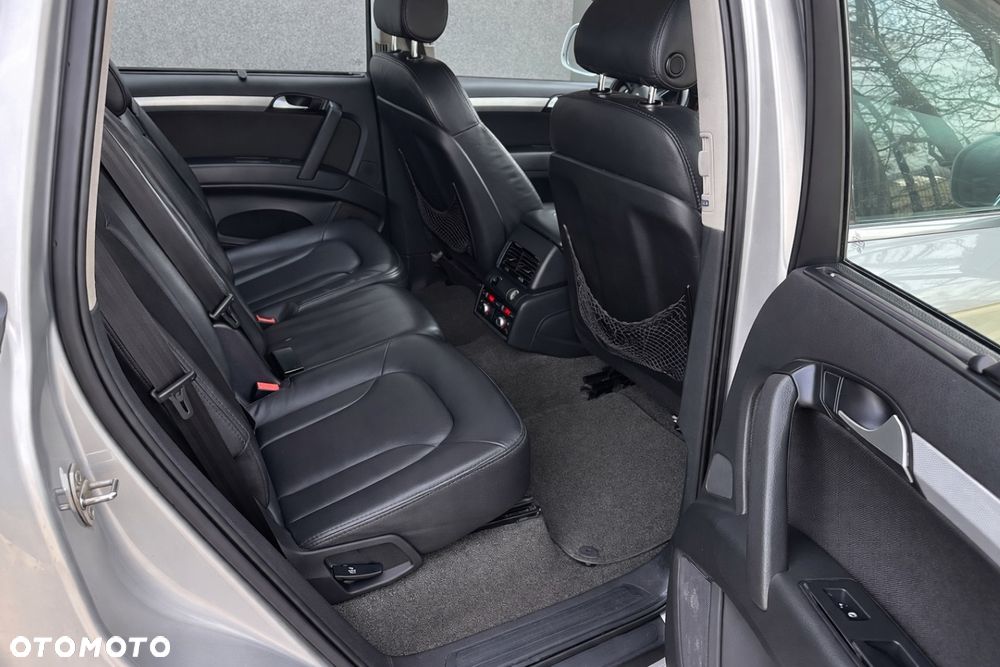 Audi Q7 3.0 TDI DPF Quattro Tiptronic - 33