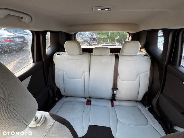 Jeep Renegade - 28