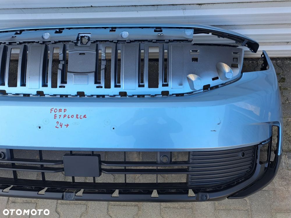 Zderzak przedni Przód Ford Explorer EV 24- R2KB17F003 - 5