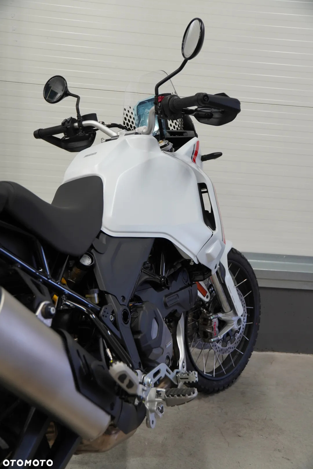Ducati DesertX - 8