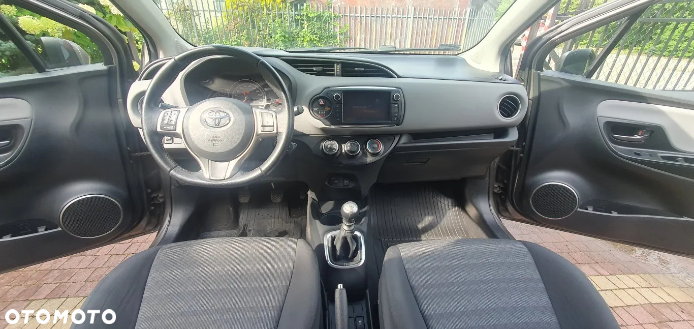 Toyota Yaris 1.33 Life EU6 - 19